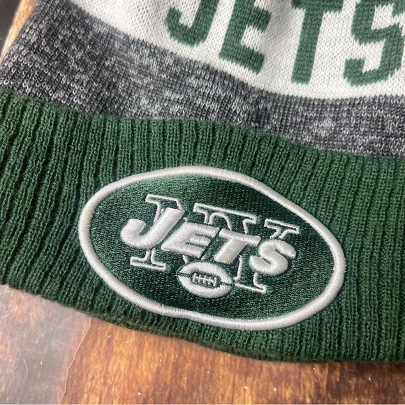 New York Jets Winter Hat - Picture 2 of 6